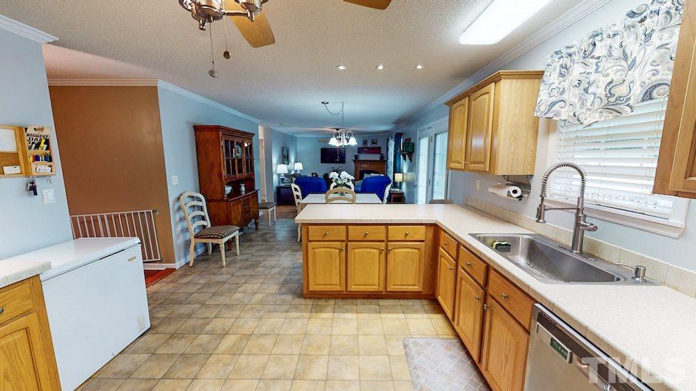 751 Byrd Road Selma, NC 27576 - Photo 9 of 27