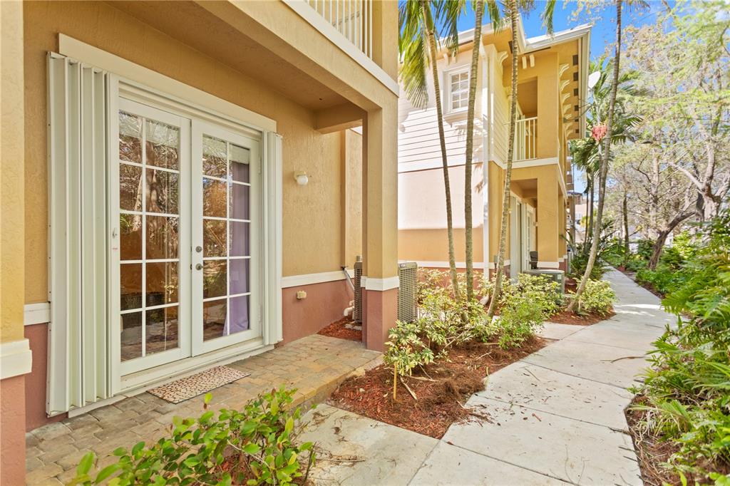 4650 Southwest 75th Way Davie, FL 33314 - Photo 51 of 57