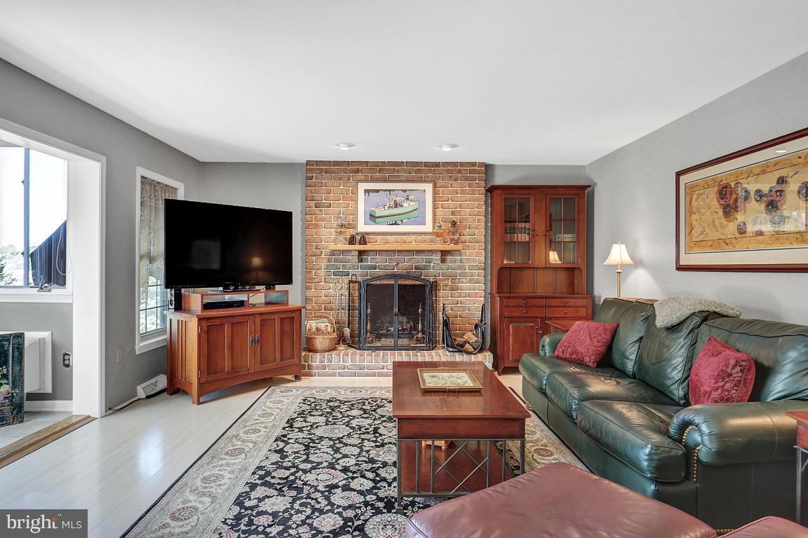 2716 Kreider Road Lititz, PA 17543 - Photo 11 of 35 Gallery Image 11
