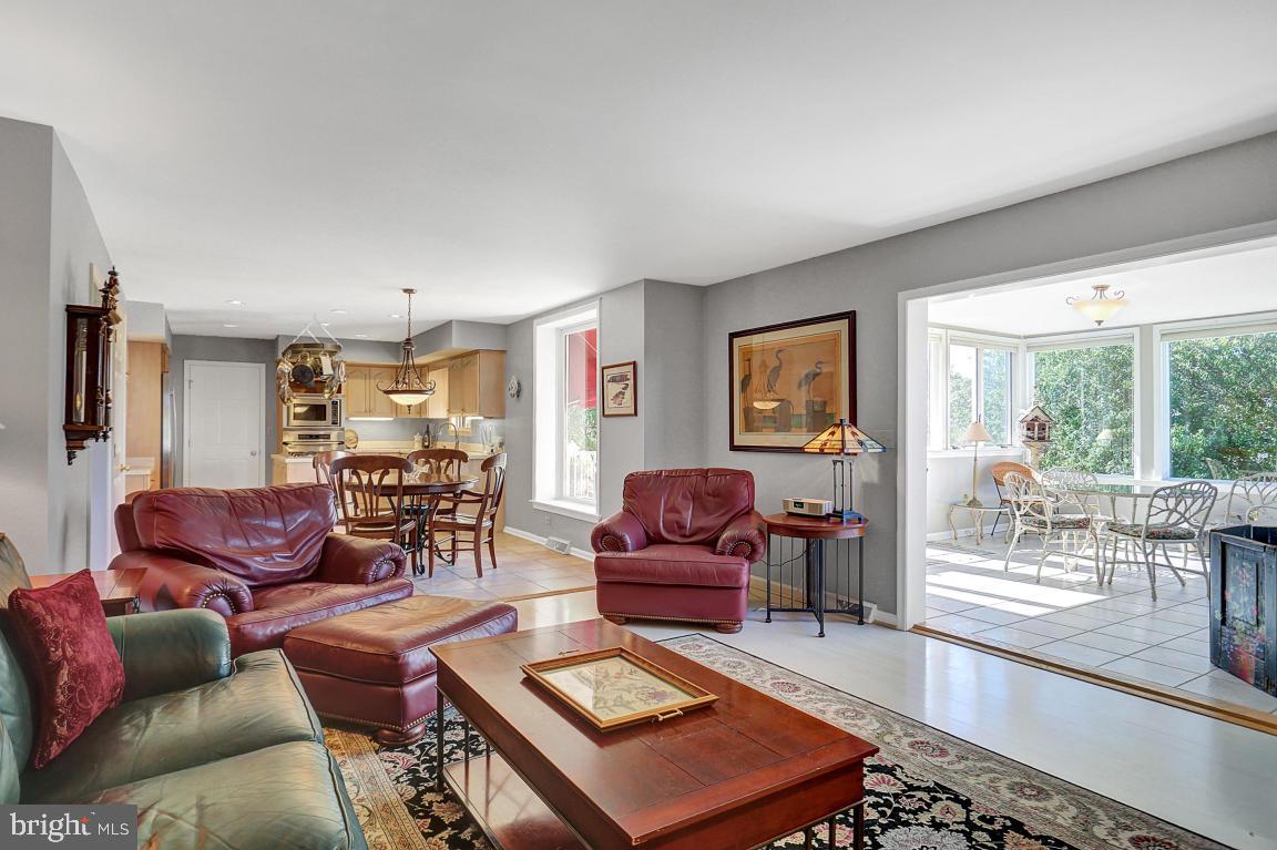 2716 Kreider Road Lititz, PA 17543 - Photo 12 of 35 Gallery Image 12