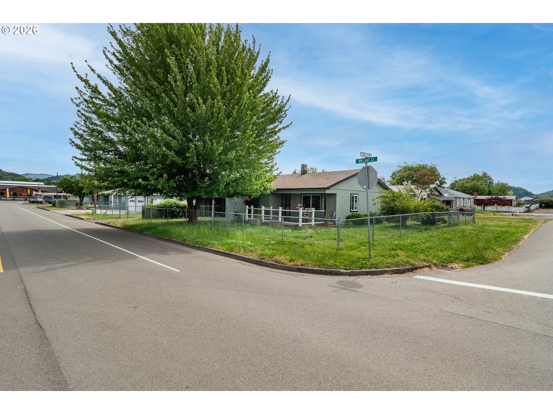 66 Northwest Cary Street Winston, OR 97496 - Photo 2 of 46