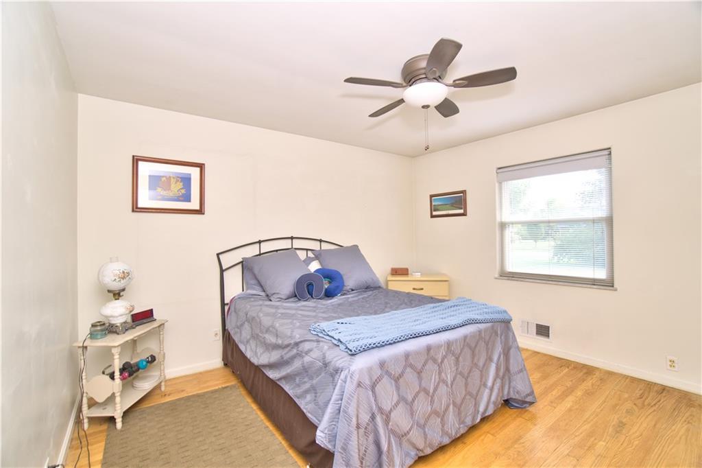 6436 Breamore Road Indianapolis, IN 46220 - Photo 16 of 31 Gallery Image 16
