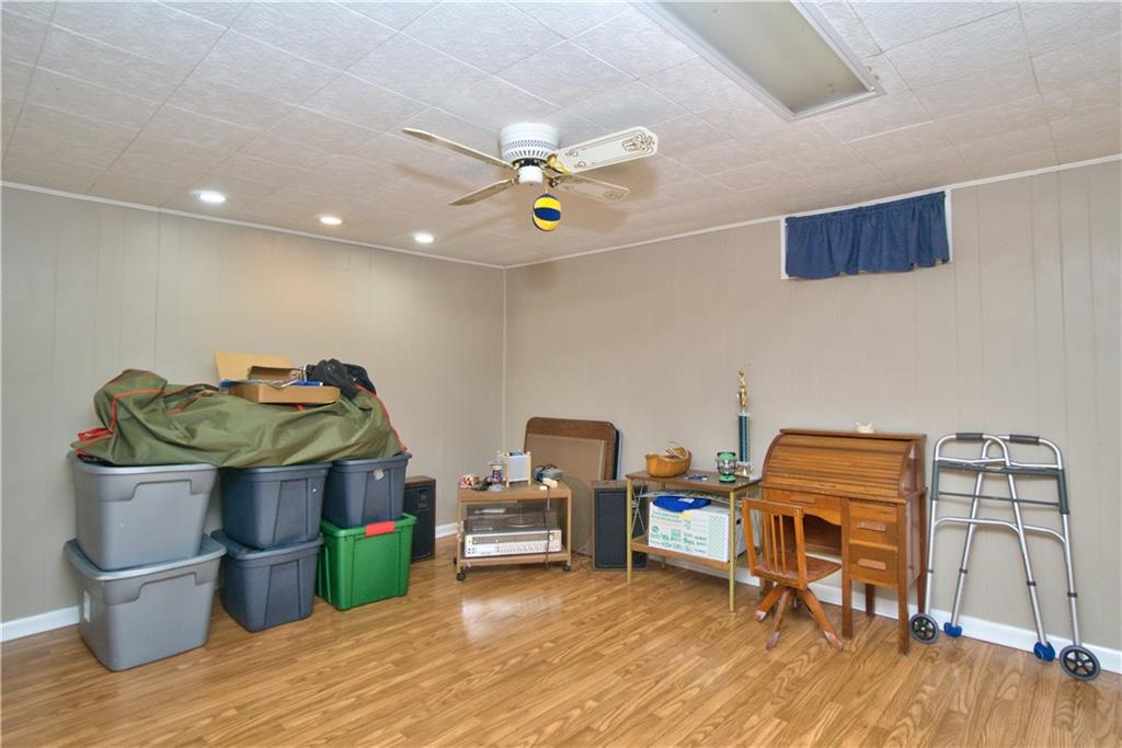 6436 Breamore Road Indianapolis, IN 46220 - Photo 24 of 31 Gallery Image 24