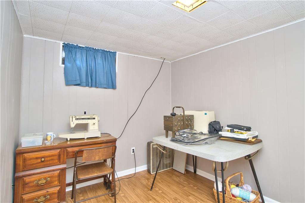 6436 Breamore Road Indianapolis, IN 46220 - Photo 27 of 31 Gallery Image 27