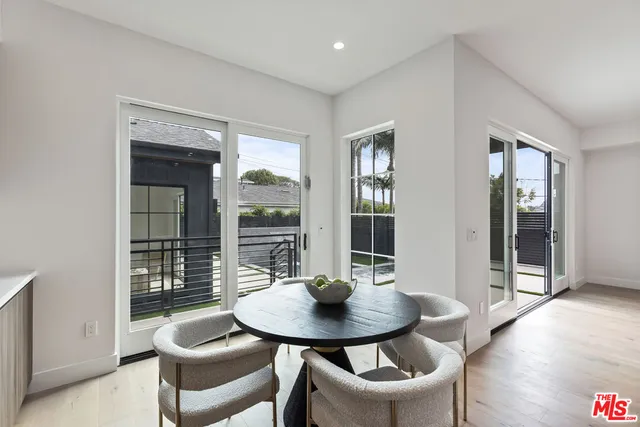 $4,200,000 | 908 Rosecrans Avenue, Manhattan Beach, CA 90266