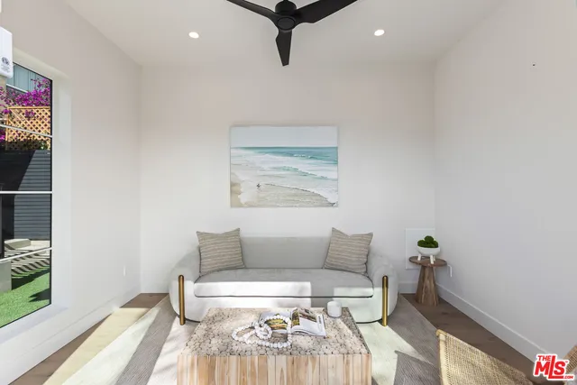 $4,200,000 | 908 Rosecrans Avenue, Manhattan Beach, CA 90266