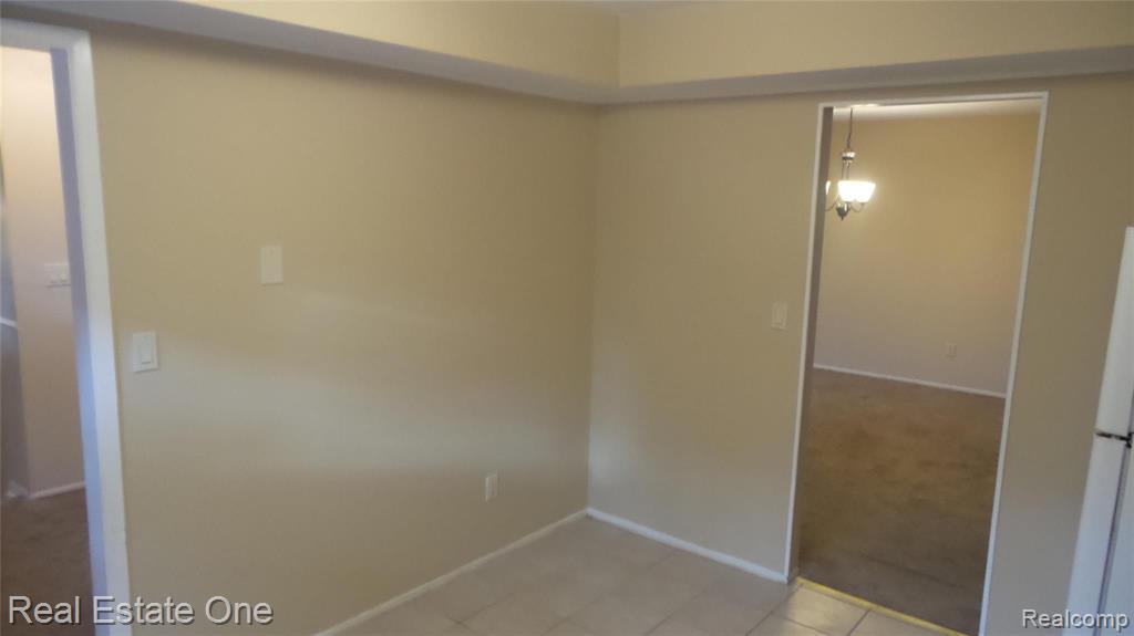 29535 Pine Ridge Circle, Unit 10 Farmington, MI 48331 - Photo 13 of 43