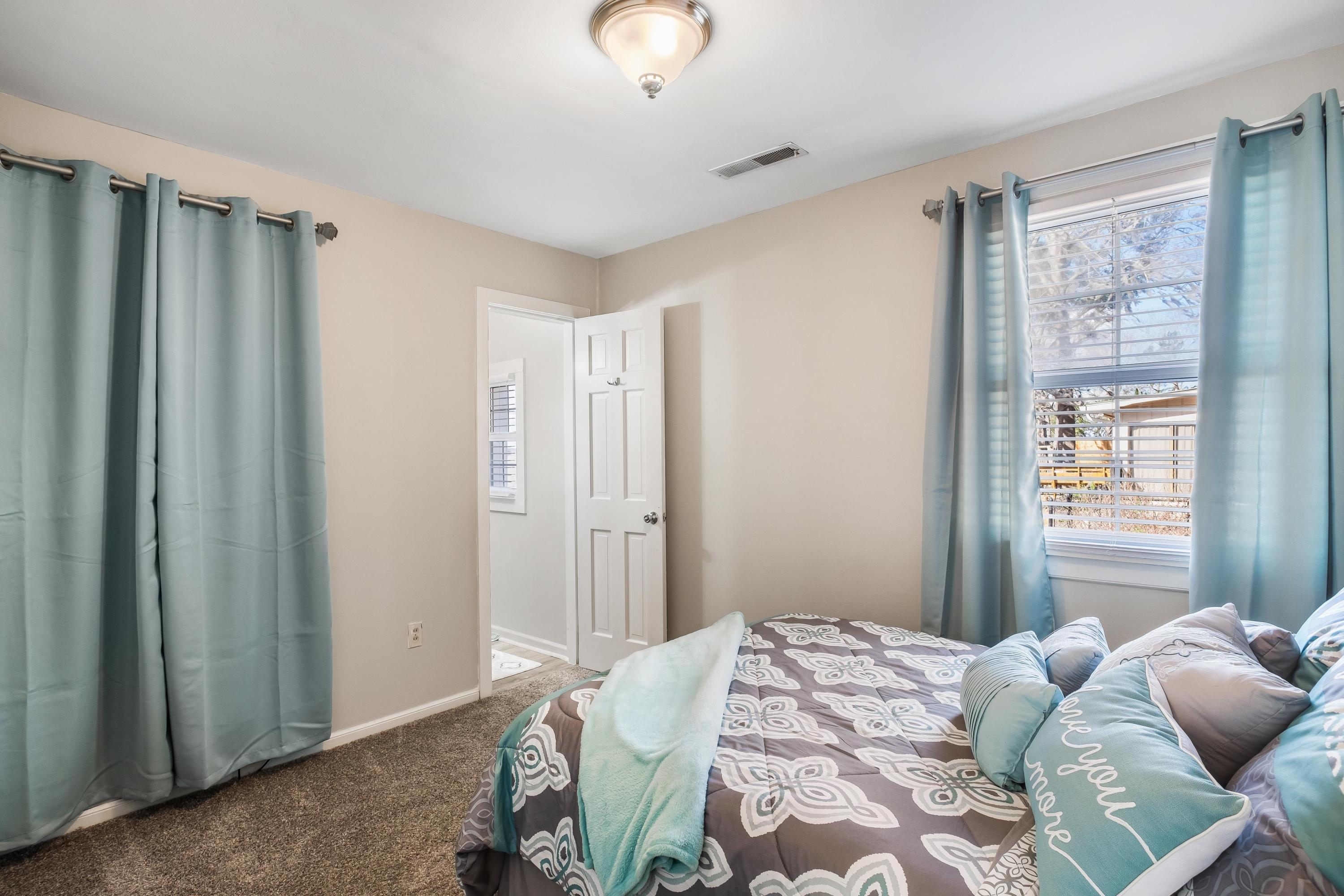3408 Princess Pond Road Summerton, SC 29148 - Photo 5 of 28 Master Bed