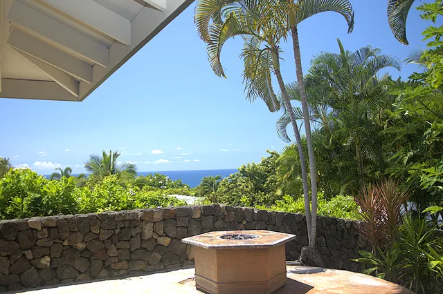 $1,275,000 | 77-221 Hoomohala Road, Kailua-Kona, HI 96740