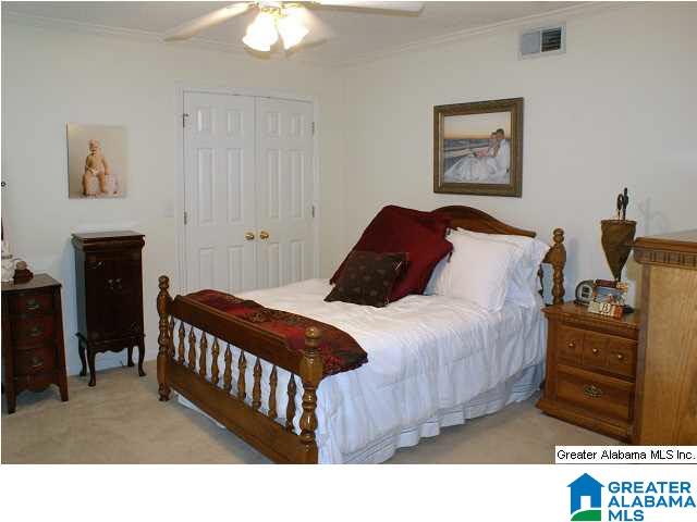 200 Warwick Lane Alabaster, AL 35007 - Photo 8 of 16