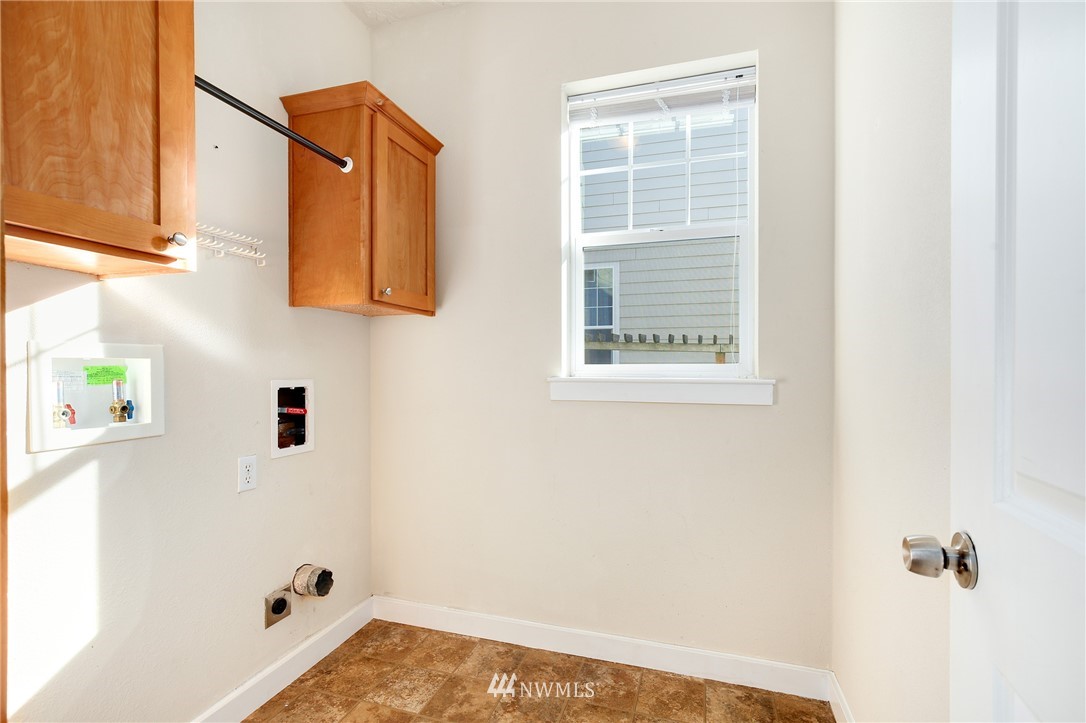2400 Francis Road Mount Vernon, WA 98273 - Photo 13 of 25 Gallery Image 13
