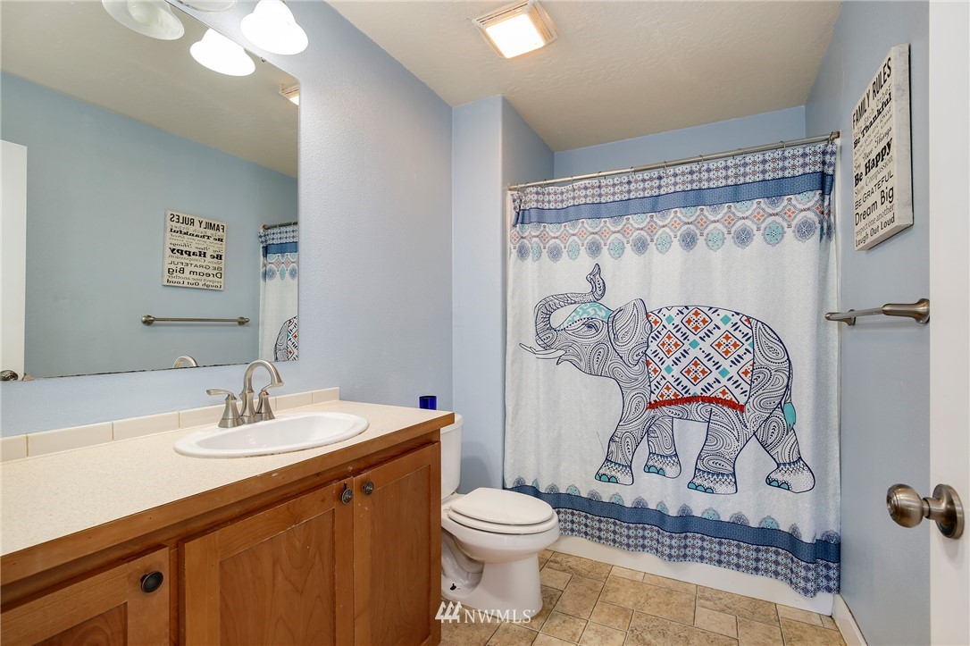 2400 Francis Road Mount Vernon, WA 98273 - Photo 19 of 25 Gallery Image 19