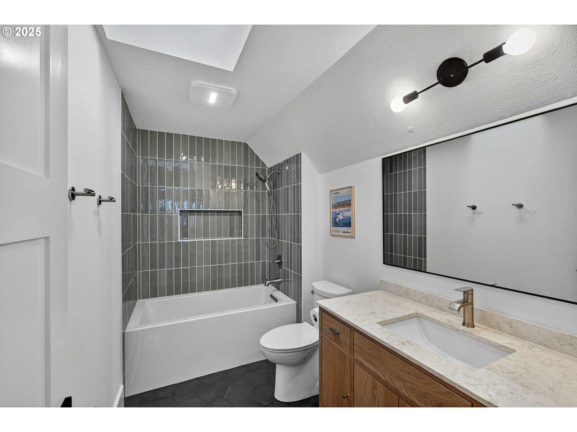 13162 Northwest McNamee Road Portland, OR 97231 - Photo 29 of 48 Gallery Image 29