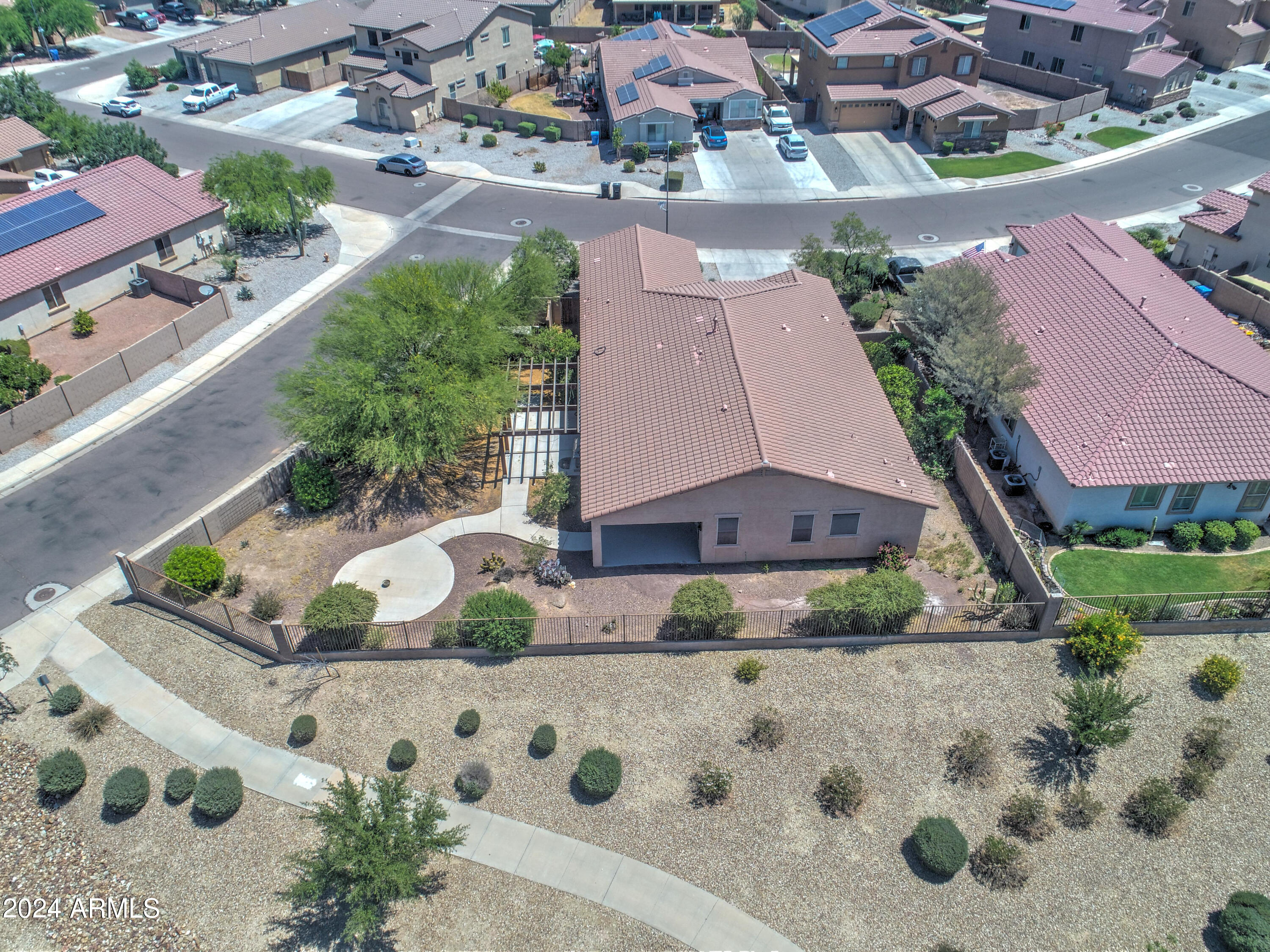 7231 West Carter Road Laveen, AZ 85339 - Photo 1 of 25 7231 W Carter-50