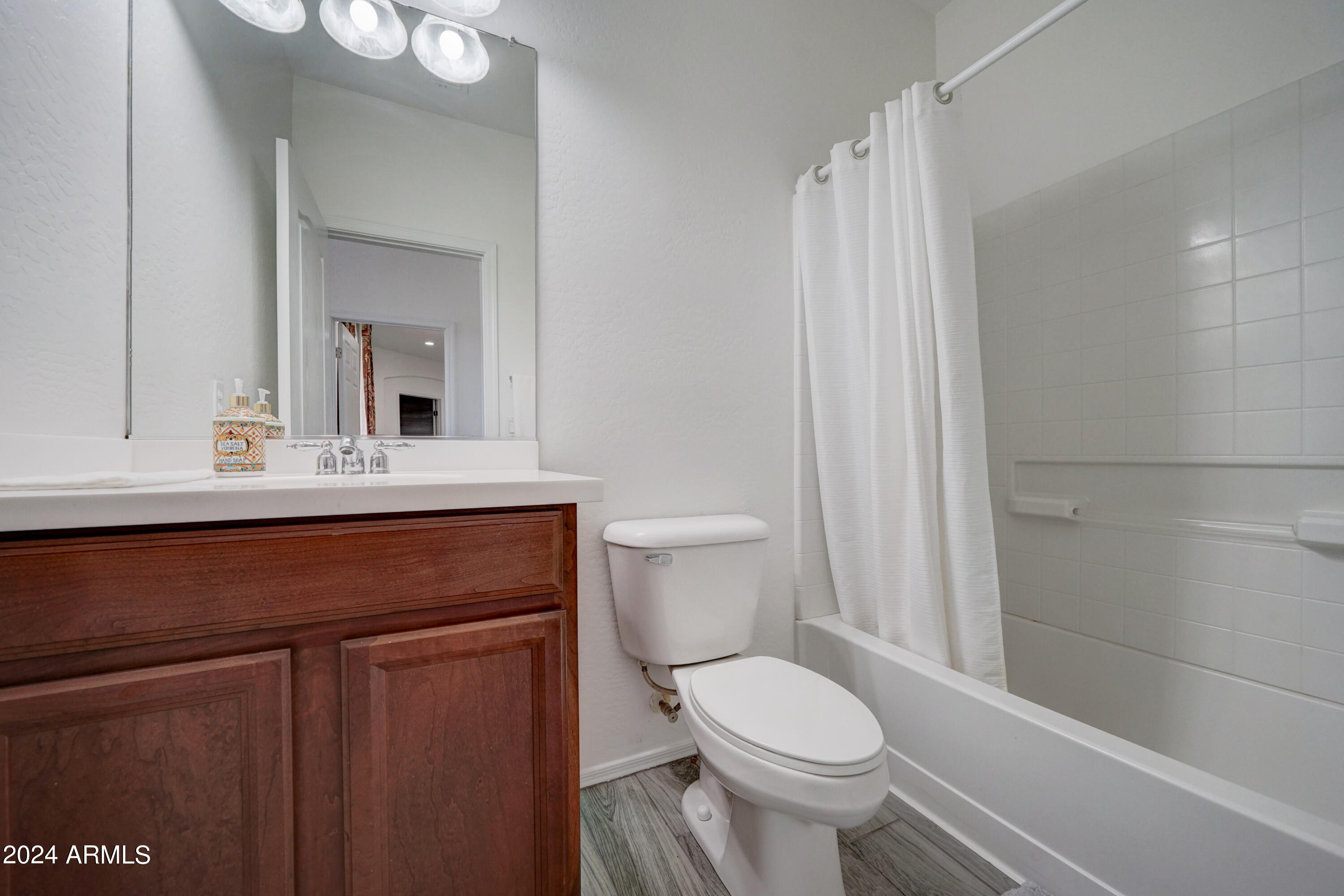 7231 West Carter Road Laveen, AZ 85339 - Photo 16 of 25 7231 W Carter-37