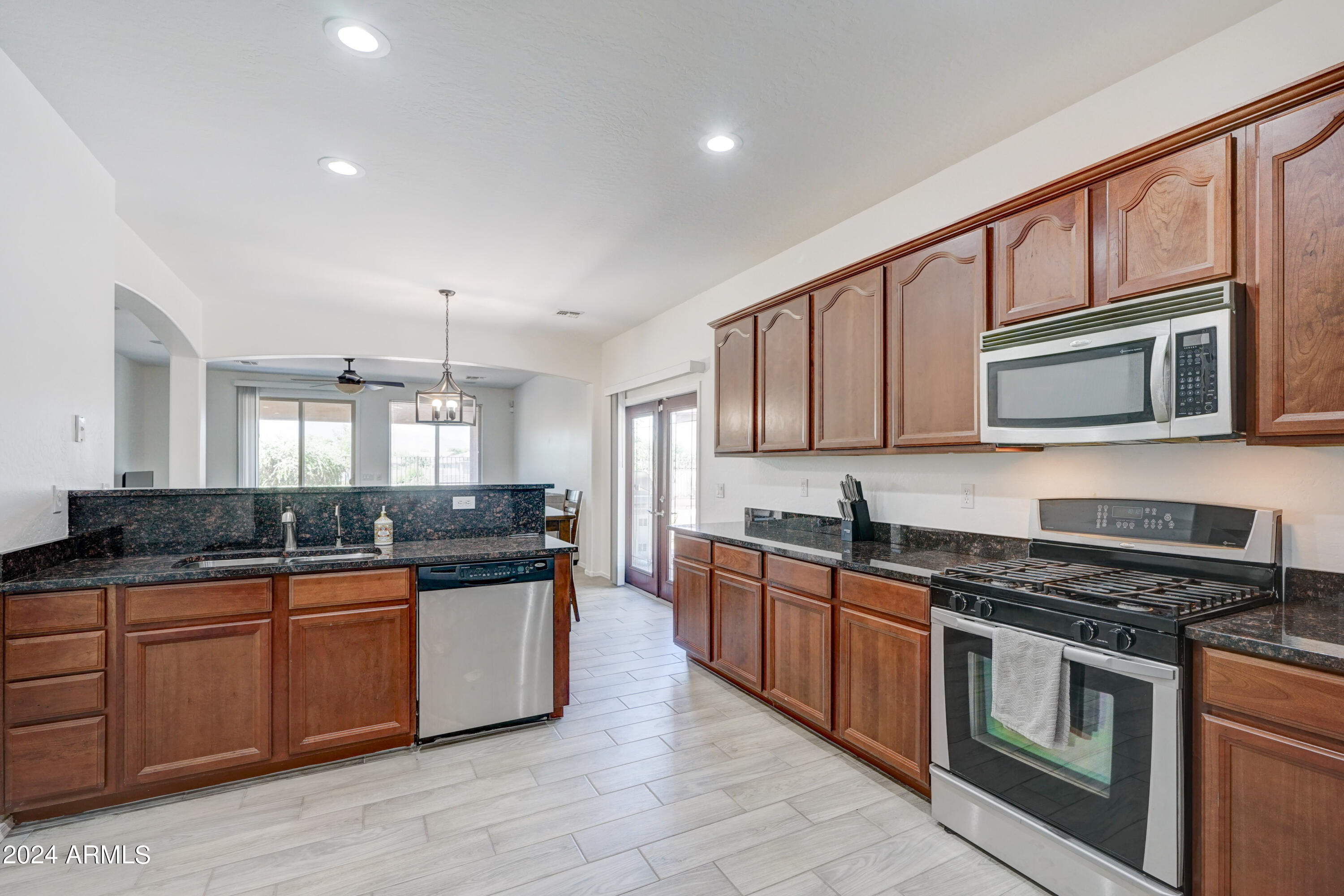 7231 West Carter Road Laveen, AZ 85339 - Photo 6 of 25 7231 W Carter-9