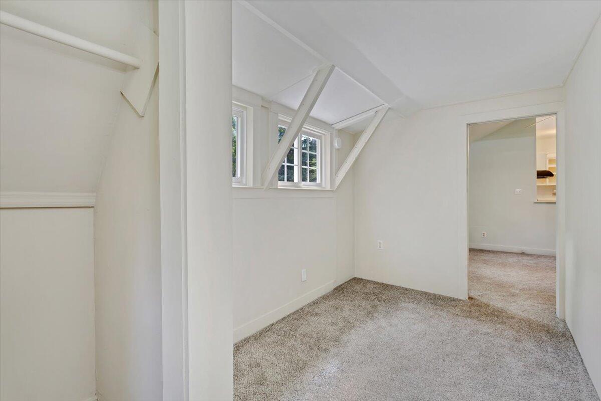 32 Quashnet Road Mashpee, MA 02649 - Photo 12 of 20 22-32Qua-122