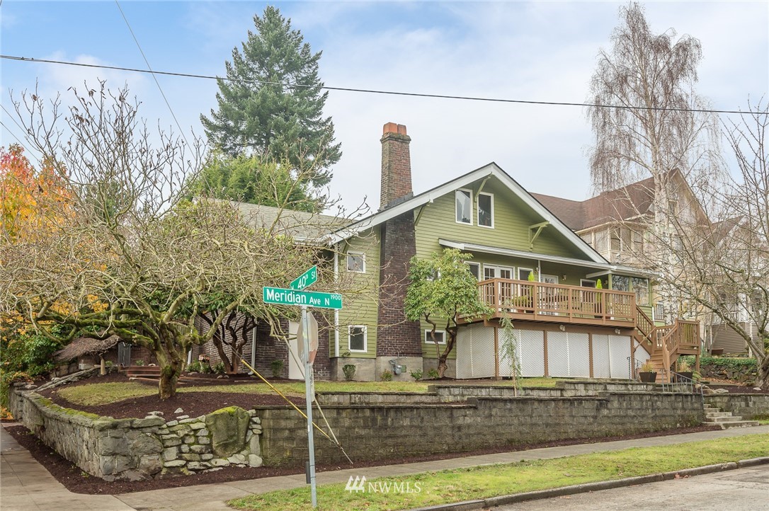 1920 North 40th Street Seattle, WA 98103 - Photo 2 of 25 Gallery Image 2
