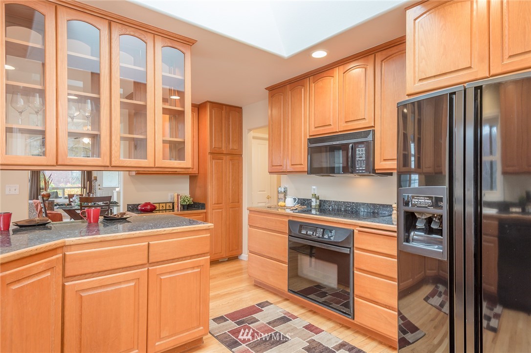 1920 North 40th Street Seattle, WA 98103 - Photo 11 of 25 Gallery Image 11