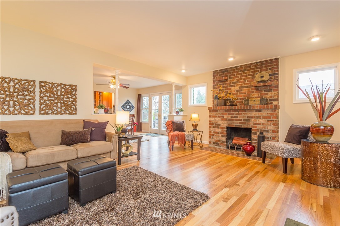 1920 North 40th Street Seattle, WA 98103 - Photo 6 of 25 Gallery Image 6