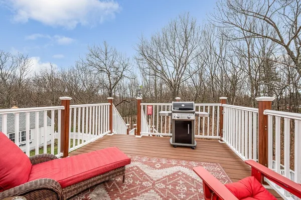 $774,900 | 5 Patriot Way, Lowell, MA 01854