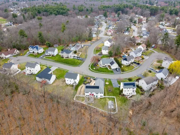 $774,900 | 5 Patriot Way, Lowell, MA 01854