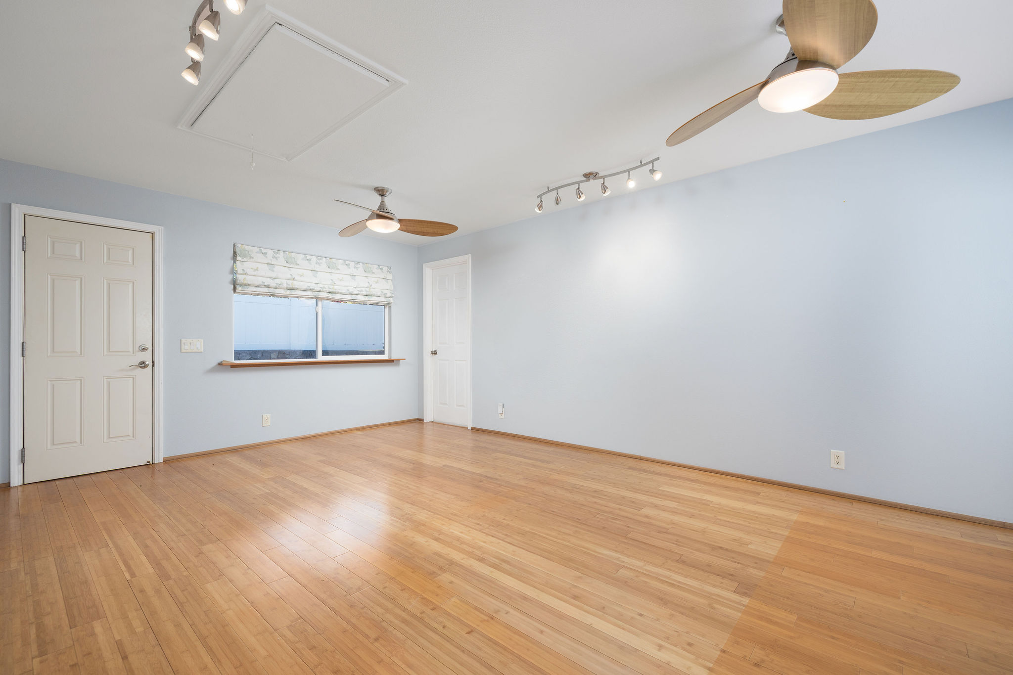 77-267 Hoomohala Road Kailua-Kona, HI 96740 - Photo 18 of 30 wooden floor in an empty room
