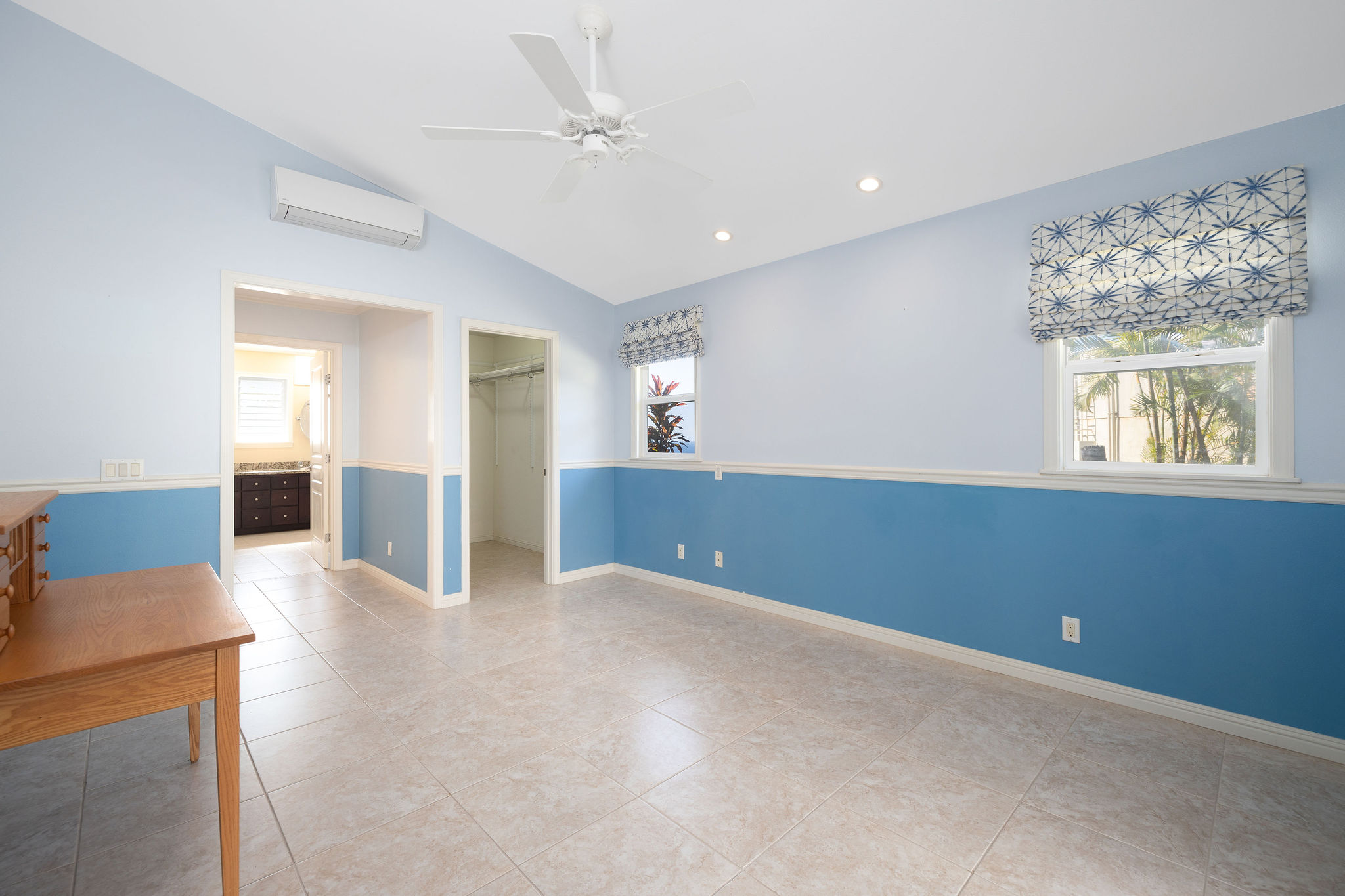 77-267 Hoomohala Road Kailua-Kona, HI 96740 - Photo 21 of 30 a view of livingroom with window