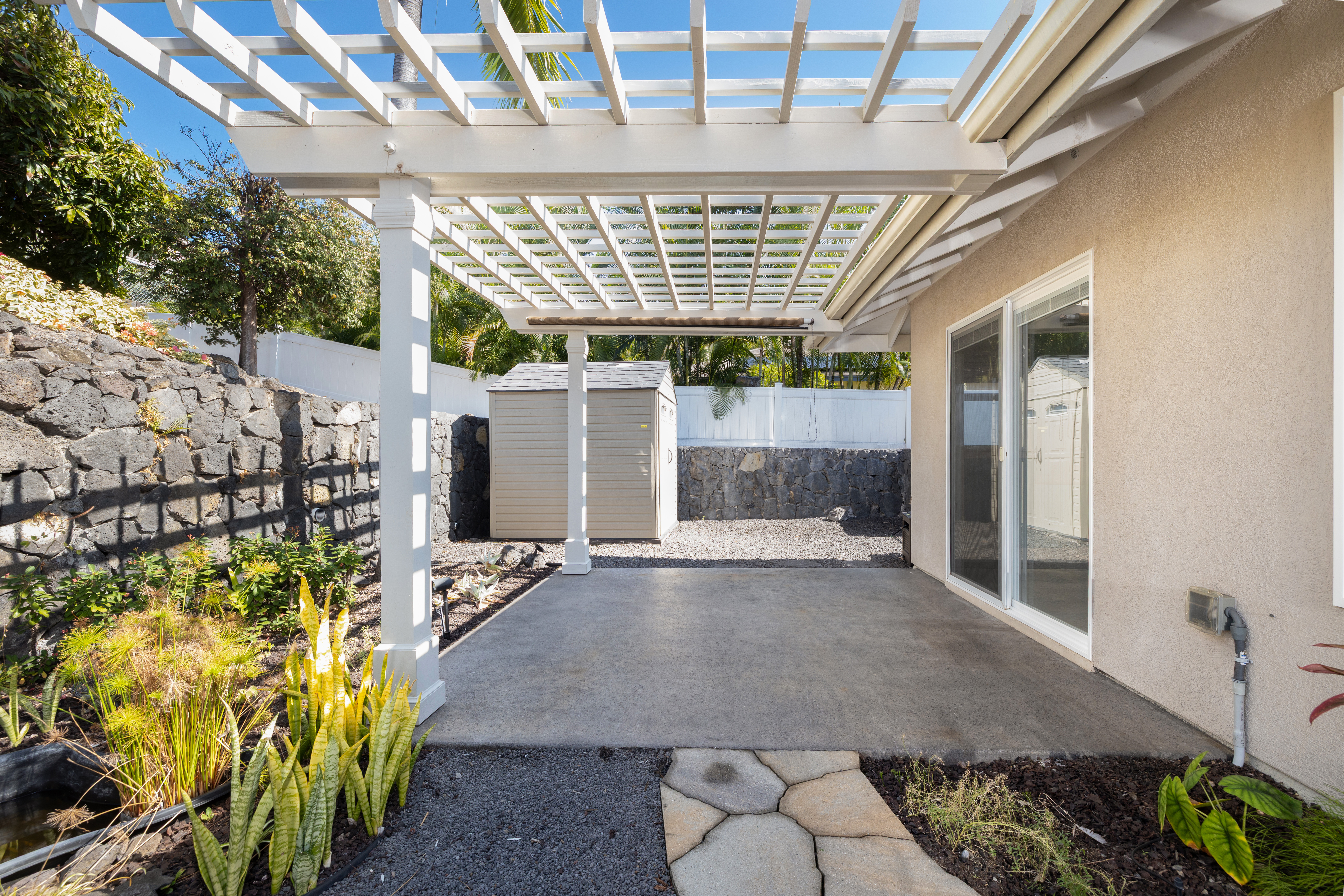 77-267 Hoomohala Road Kailua-Kona, HI 96740 - Photo 24 of 30 a front view of a house with a yard