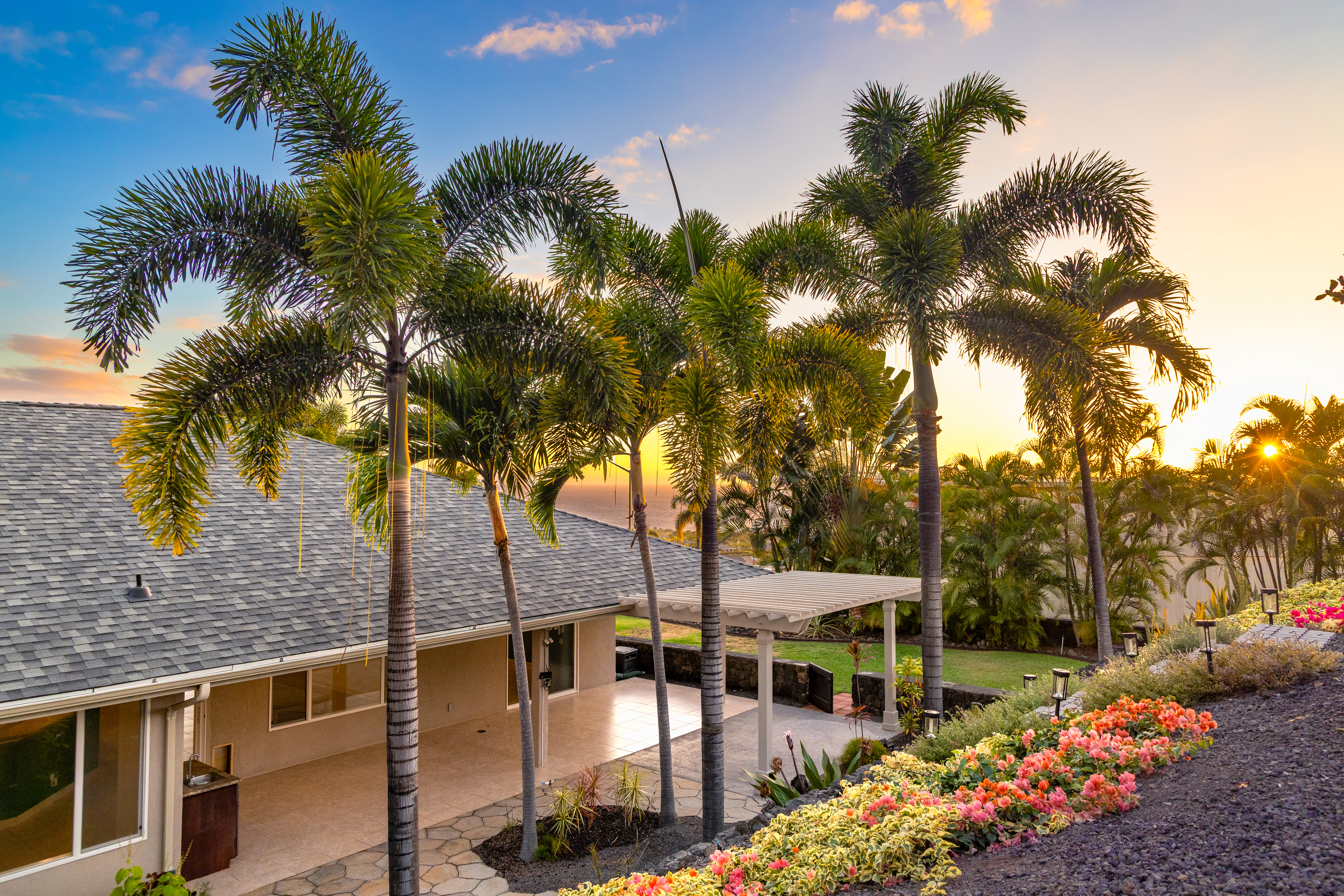 77-267 Hoomohala Road Kailua-Kona, HI 96740 - Photo 27 of 30 a view of a swimming pool with a patio