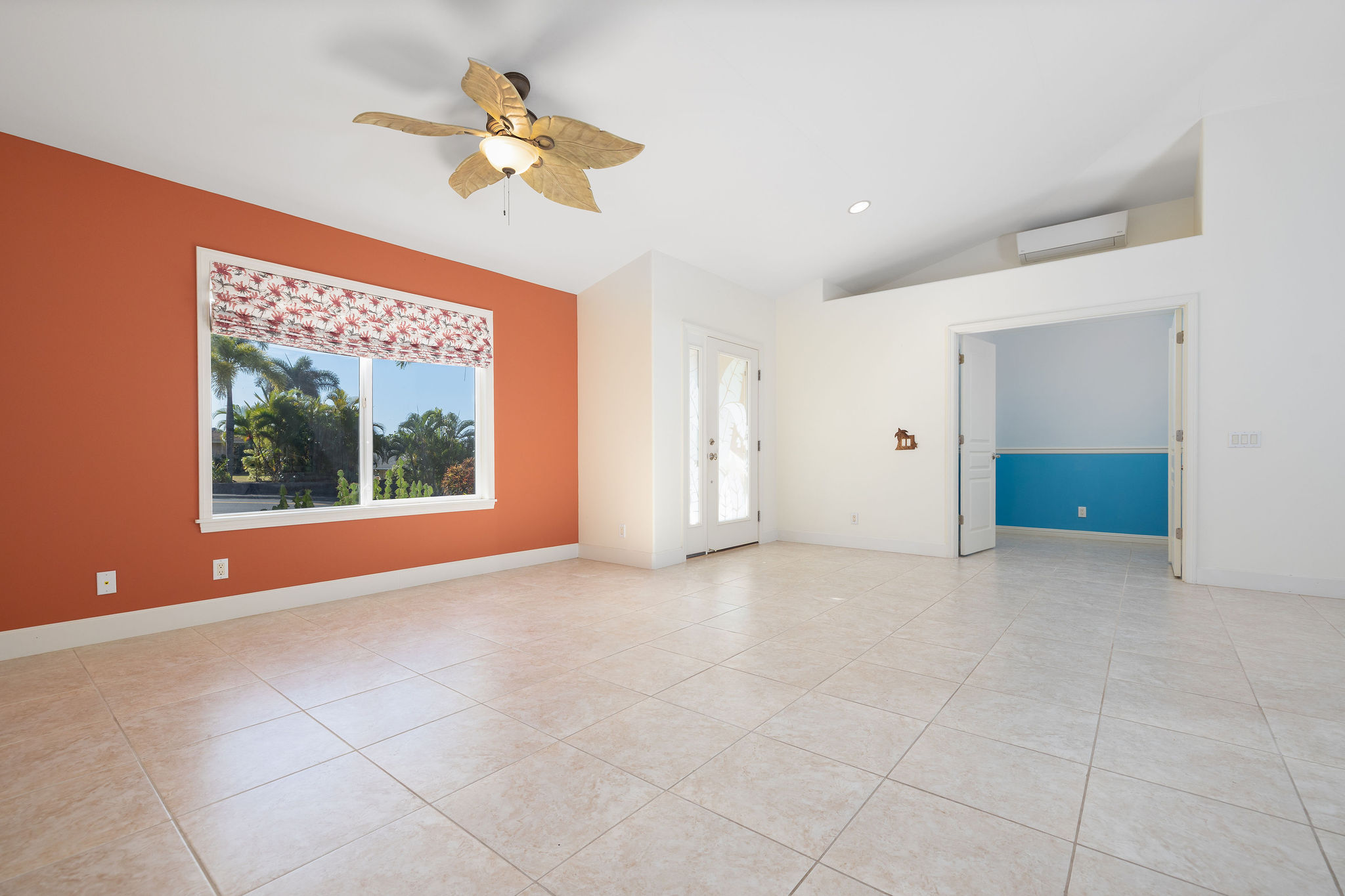 77-267 Hoomohala Road Kailua-Kona, HI 96740 - Photo 6 of 30 a view of an empty room with a window