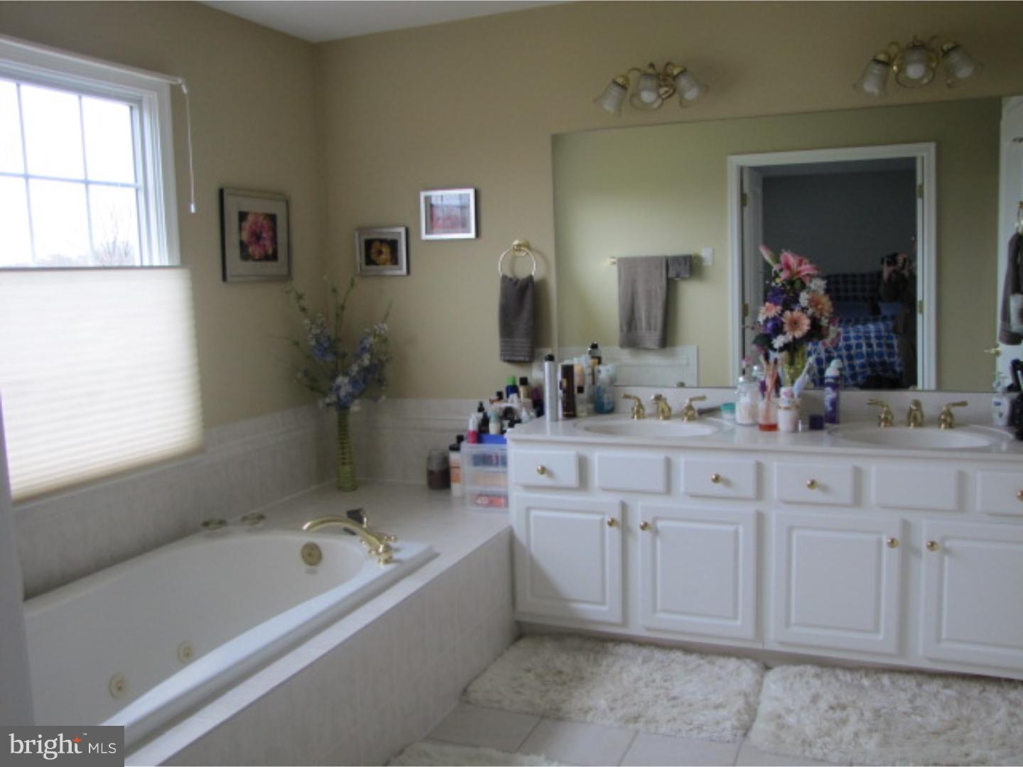 54 Maidenhead Road Princeton, NJ 08540 - Photo 11 of 14