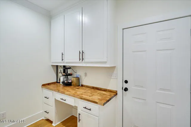 $432,500 | 1622 Old Lake Road, Brandon, MS 39042