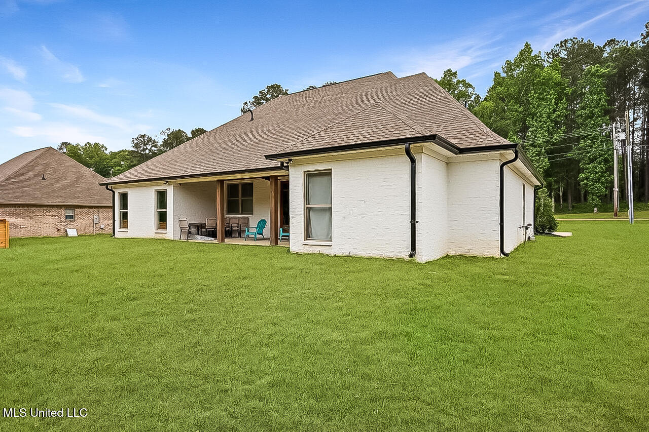 1622 Old Lake Road Brandon, MS 39042 - Photo 32 of 36 31-1622 Old Lake Rd