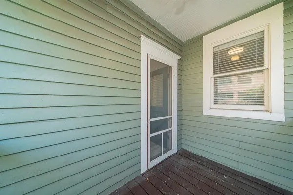 $2,725 | 2605 Hibernia Street, Dallas, TX 75204