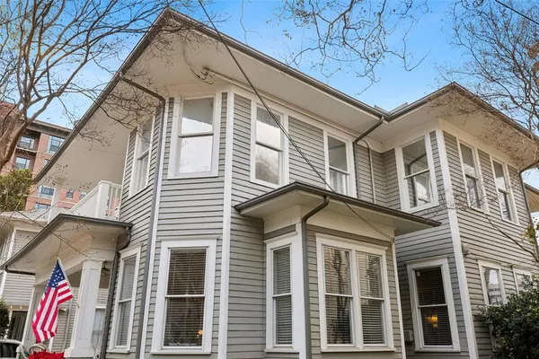 $2,725 | 2605 Hibernia Street, Dallas, TX 75204