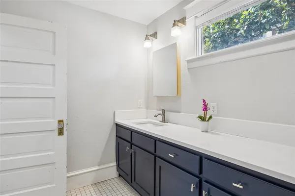 $2,725 | 2605 Hibernia Street, Dallas, TX 75204