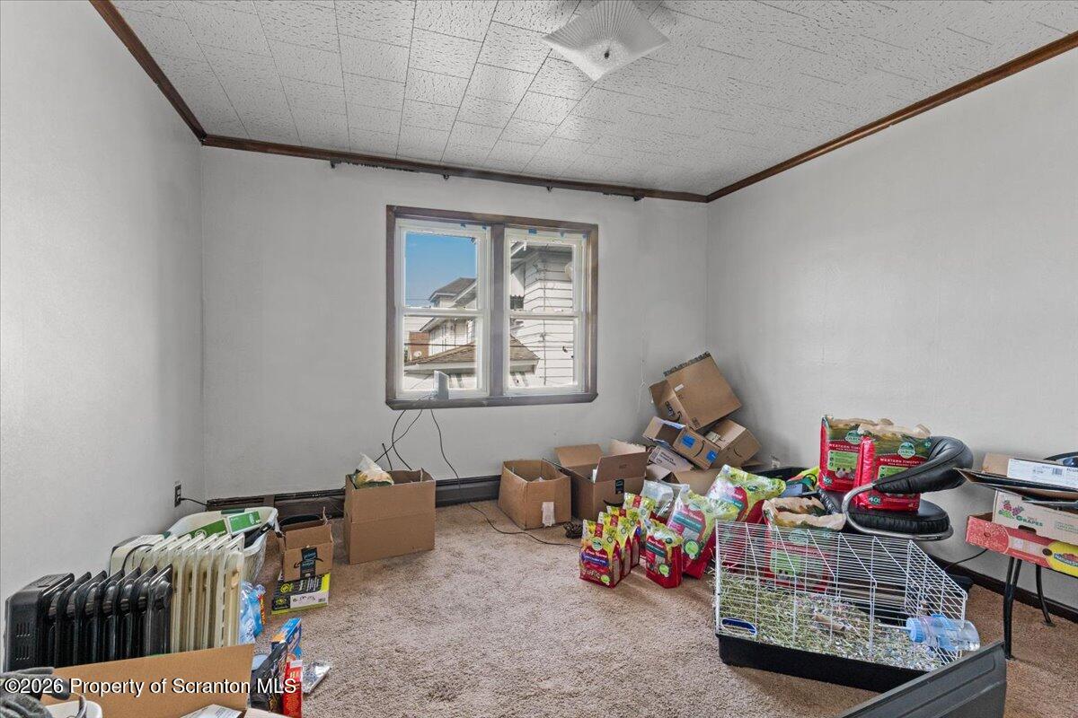 810 George Street Throop, PA 18512 - Photo 26 of 55 33-Second Floor Front