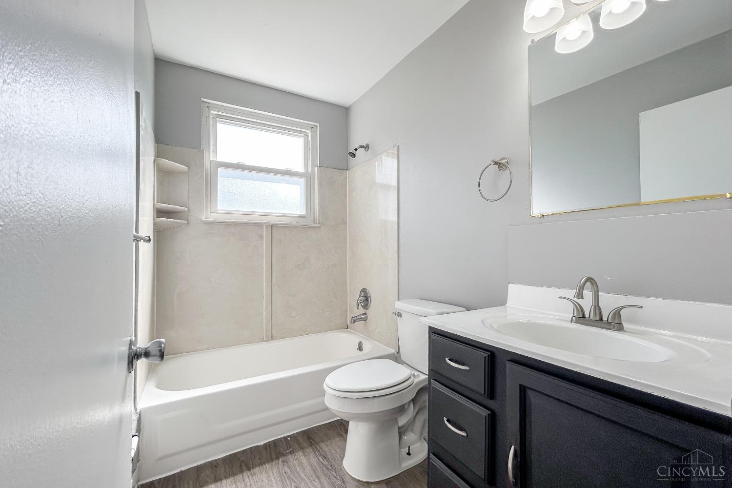 10124 Pottinger Road Cincinnati, OH 45251 - Photo 18 of 28 Gallery Image 18