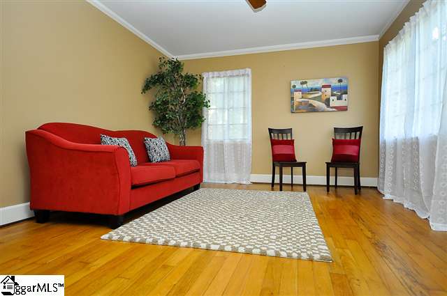 600 University Ridge, Unit 19 Greenville, SC 29601 - Photo 3 of 25 Gallery Image 3