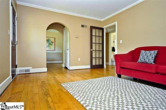 600 University Ridge, Unit 19 Greenville, SC 29601 - Photo 4 of 25 Gallery Image 4