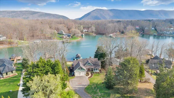 $2,300,000 | 308 Pine Drive, Huddleston, VA 24104