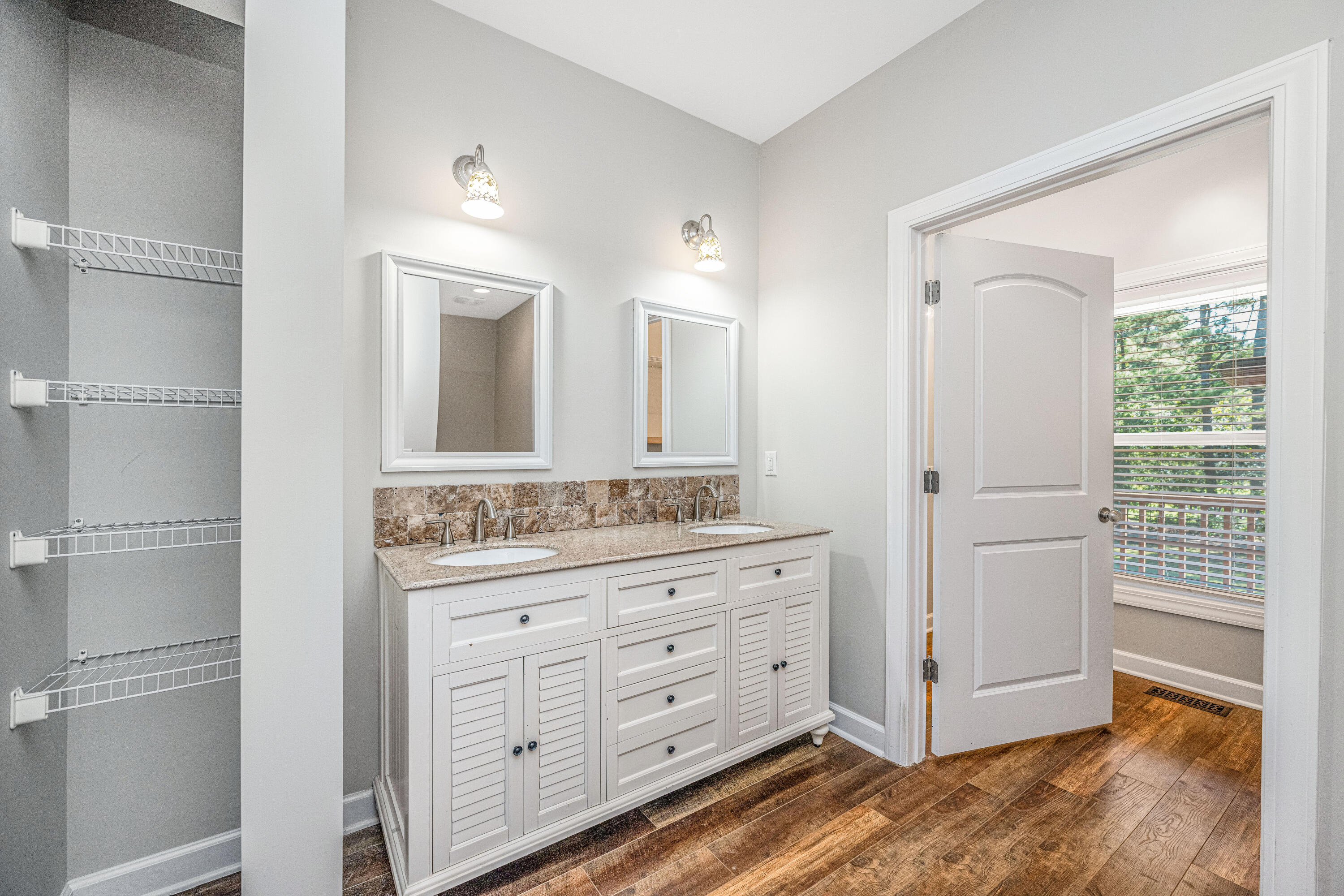 150 Newton Road Summerville, SC 29483 - Photo 23 of 46 105NewtonLn024