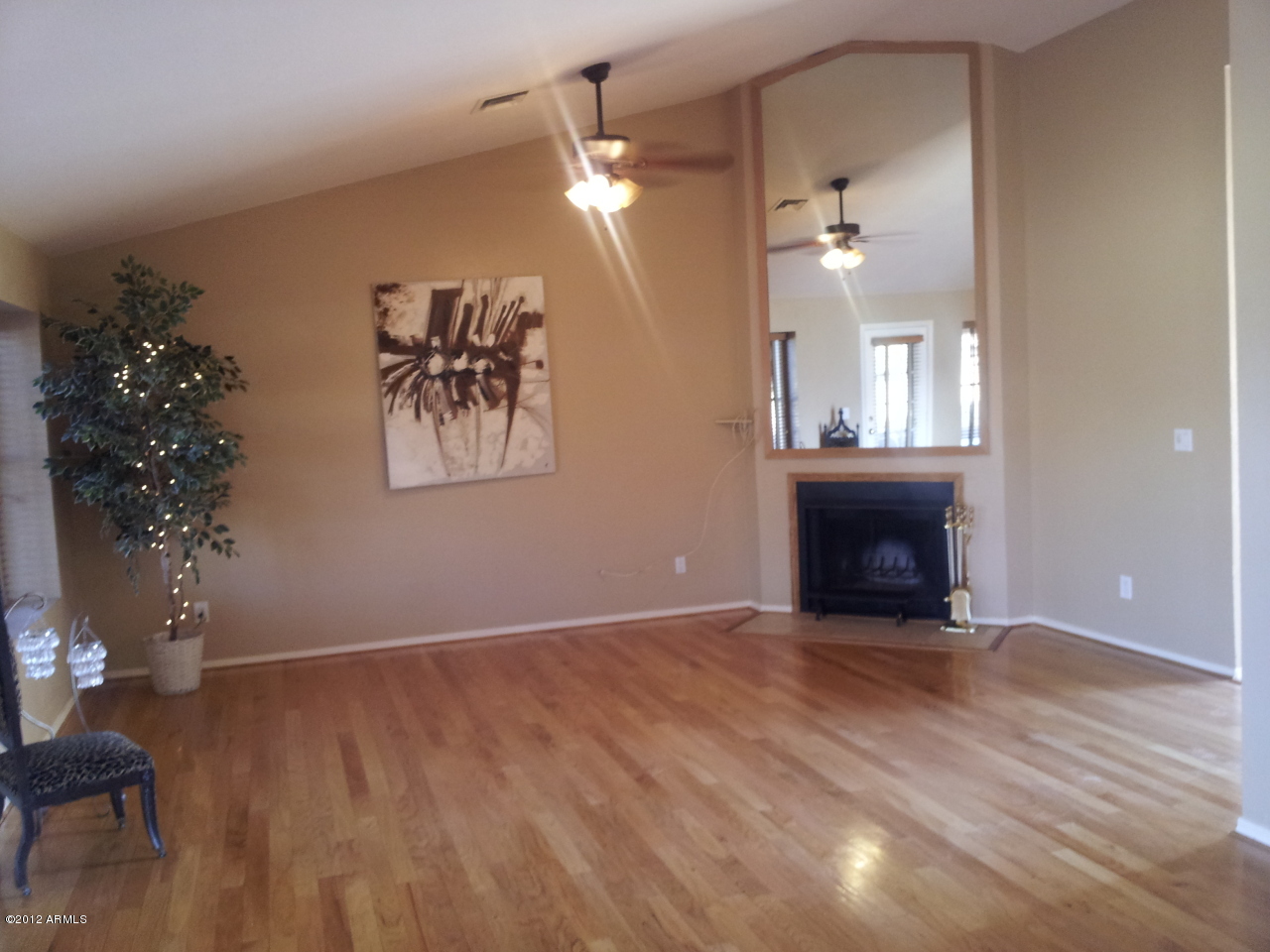 4227 East Frye Road Phoenix, AZ 85048 - Photo 3 of 10 2