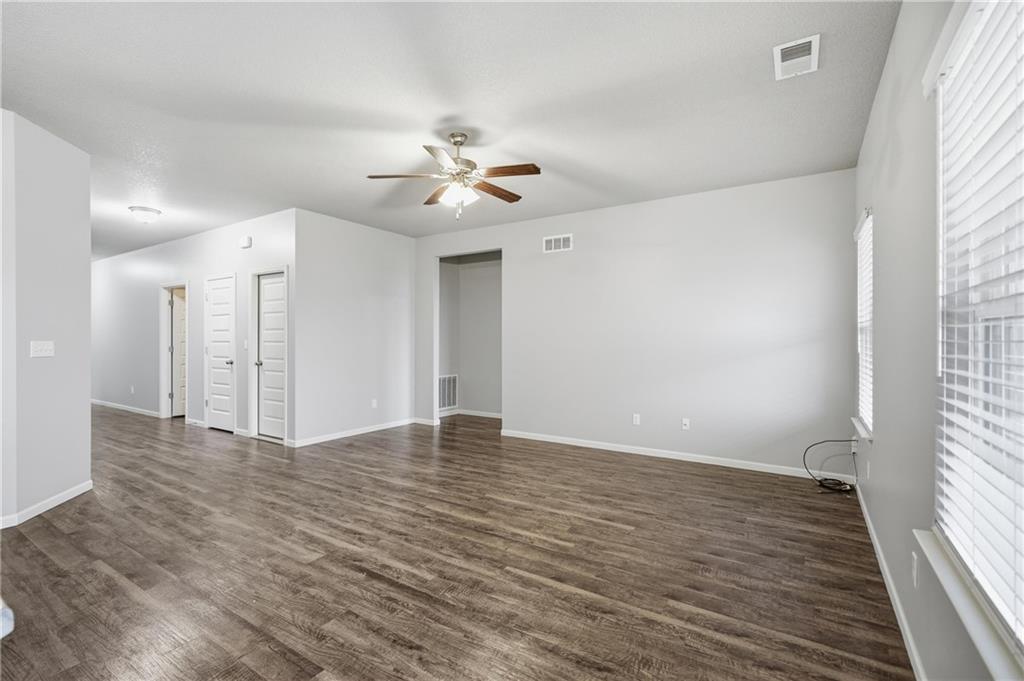 21832 South Franklin Street Spring Hill, KS 66083 - Photo 6 of 28