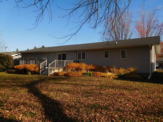 $239,900 | 314 10th Avenue Southeast, Elbow Lake, MN 56531