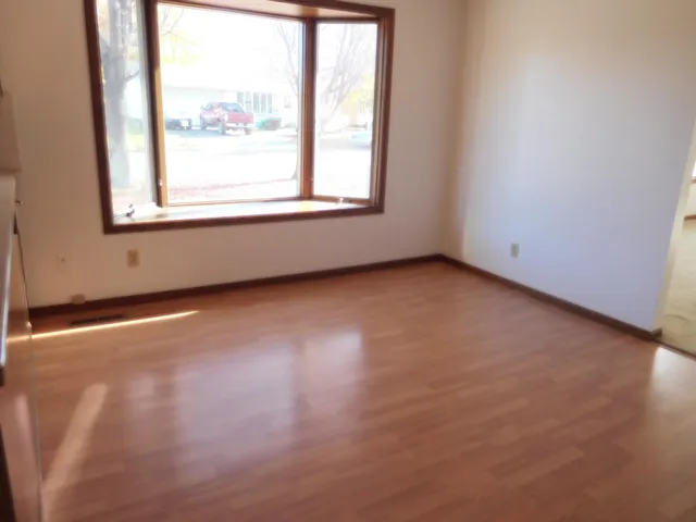 $239,900 | 314 10th Avenue Southeast, Elbow Lake, MN 56531