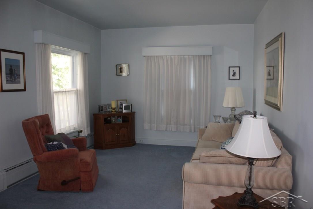 2004 2nd Street Bay City, MI 48708 - Photo 10 of 23 31240633-9.JPG