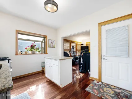 $889,000 | 422 South Madison Avenue, La Grange, IL 60525