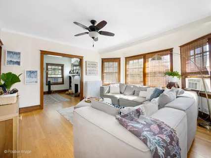 $889,000 | 422 South Madison Avenue, La Grange, IL 60525